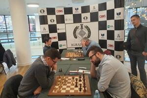 Posljednje kolo sjutra će odlučiti šahovskog prvaka Crne Gore