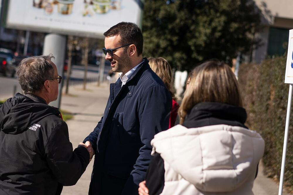 Spremio dokaz o prebivalištu u Crnoj Gori: Spajić, Foto: PES