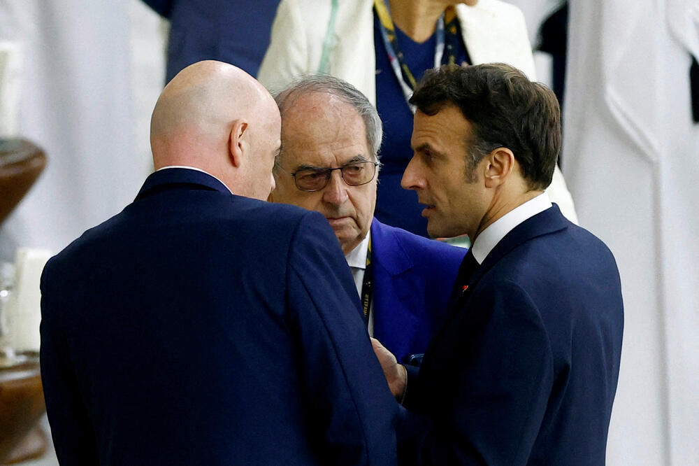 Noel Le Gret sa Infantinom i Đanijem Emanuelom Makronom, Foto: Reuters