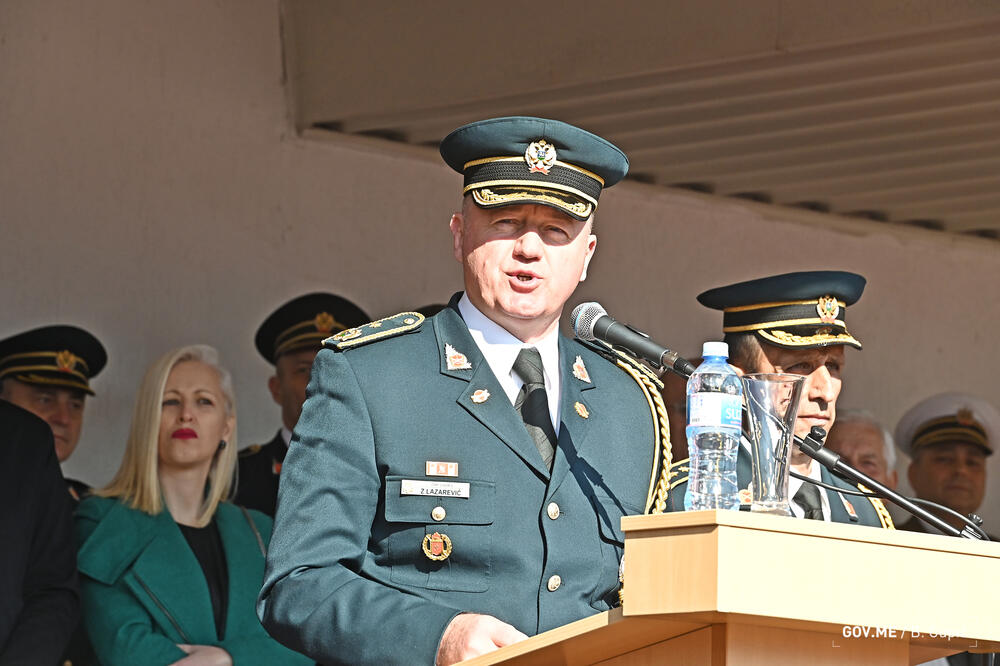 <p>Vojnici, njih 51, osnovna vojnička znanja sticaće u Centru za obuku, dok će dalja usavršavanja nastaviti u jedinicama u kojima će biti raspoređeni</p>