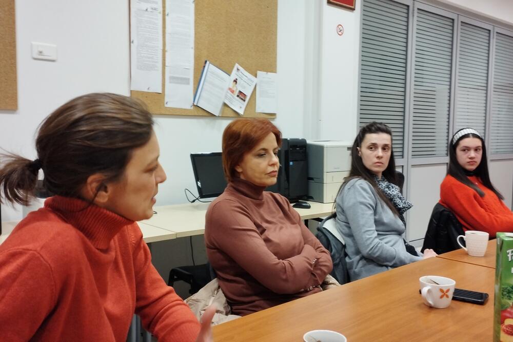 Detalj sa okruglog stola, Foto: Dragana Šćepanović