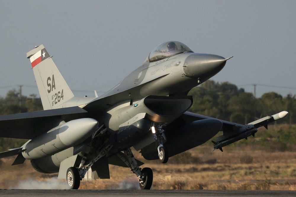 Avion F-16, Foto: Reuters
