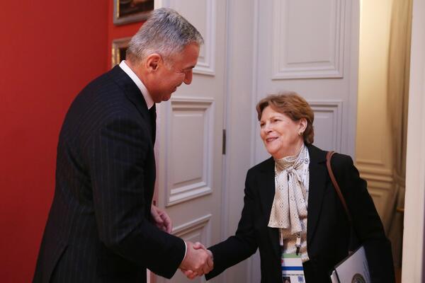 Šahin razgovarala sa Đukanovićem: Uputila podršku za doprinos...