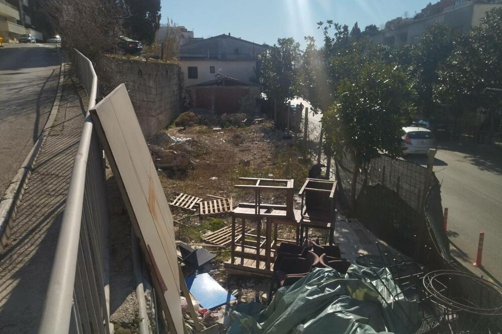 Prostor godinama ruiniran i zapušten, Foto: Samir Adrović