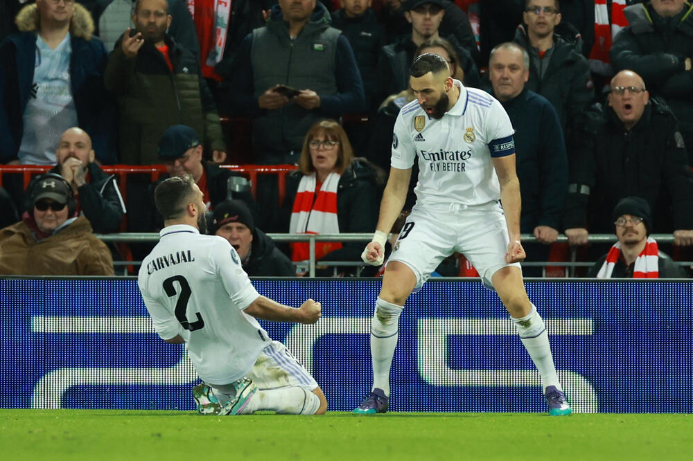Benzema proslavlja gol sa Karvahalom, Foto: Reuters