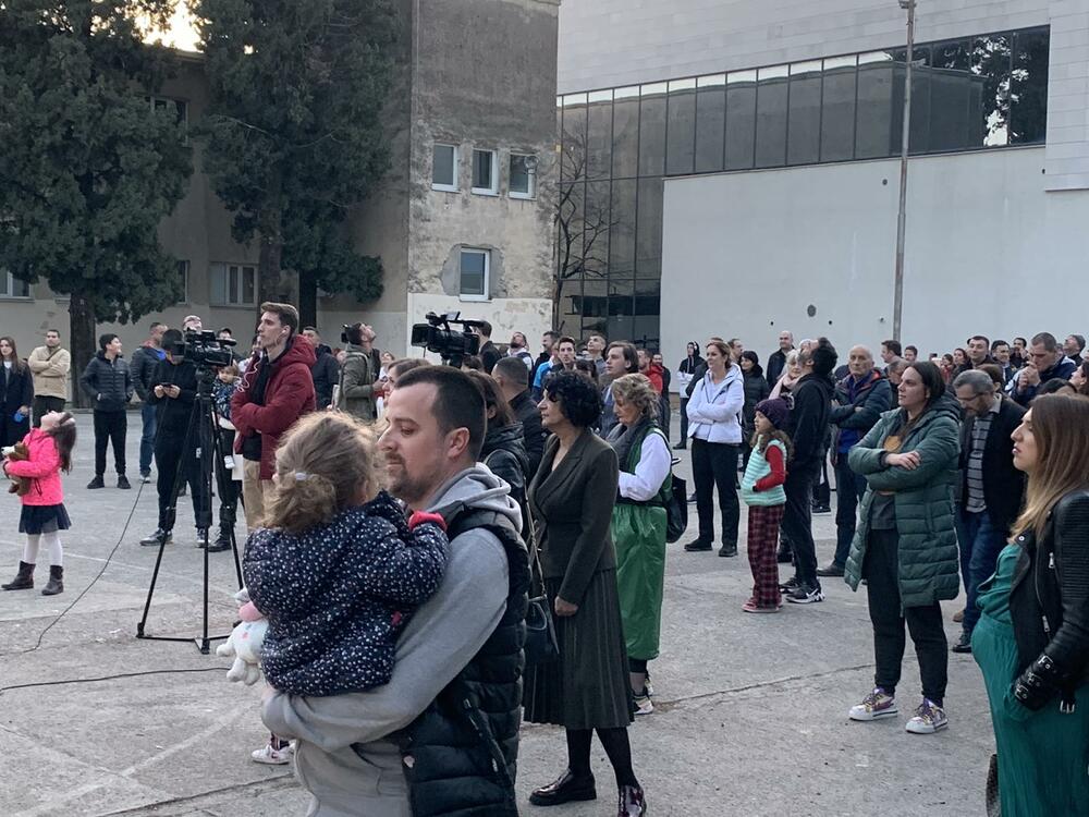 protrst OŠ Savo Pejanović