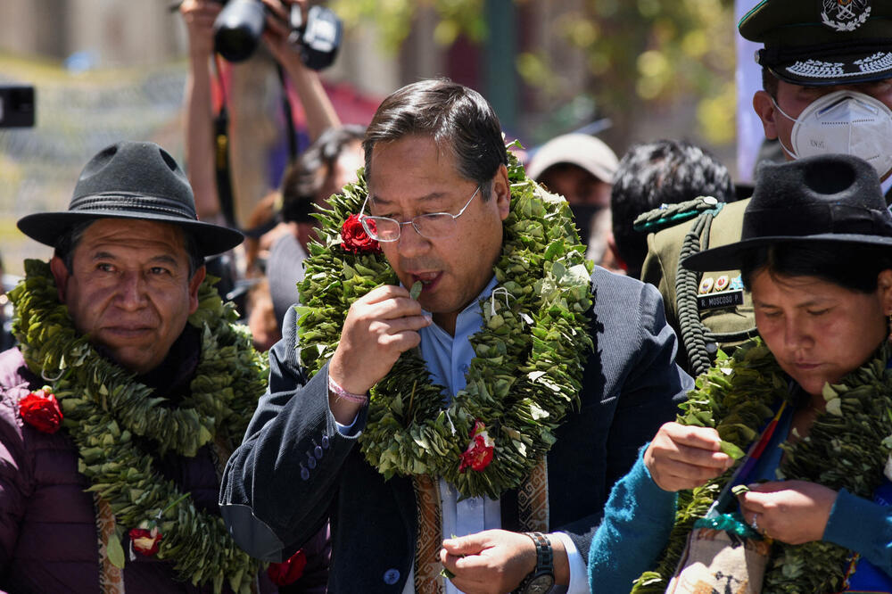 Predsjednik Bolivije i njegov zamjenik jedu lišće koke, Foto: Reuters