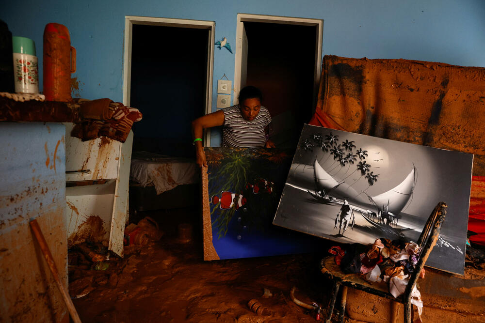 <p>Obilna kiša izazvala je poplave i klizišta u gradovima duž obale, uključujući Baro do Sahi, Jukehi i Sao Sebastijao</p>