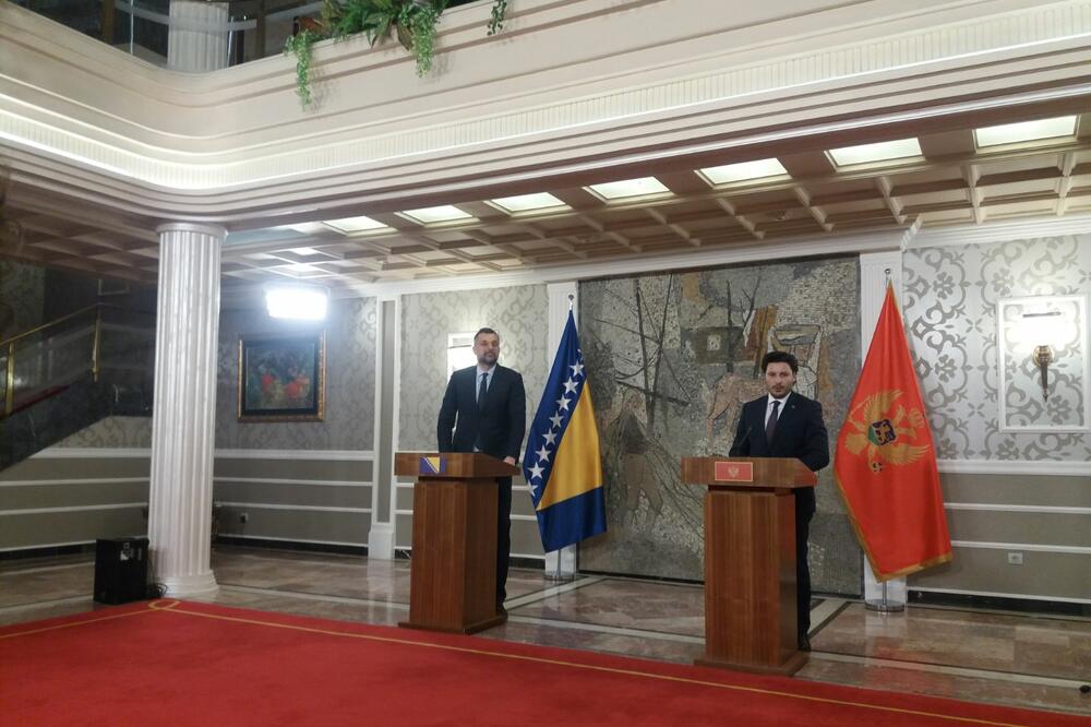 Konaković i Abazović, Foto: Željka Vučinić