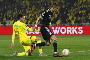 Het-trik Di Marije rastužio "kanarince", Sevilja preživjela u...