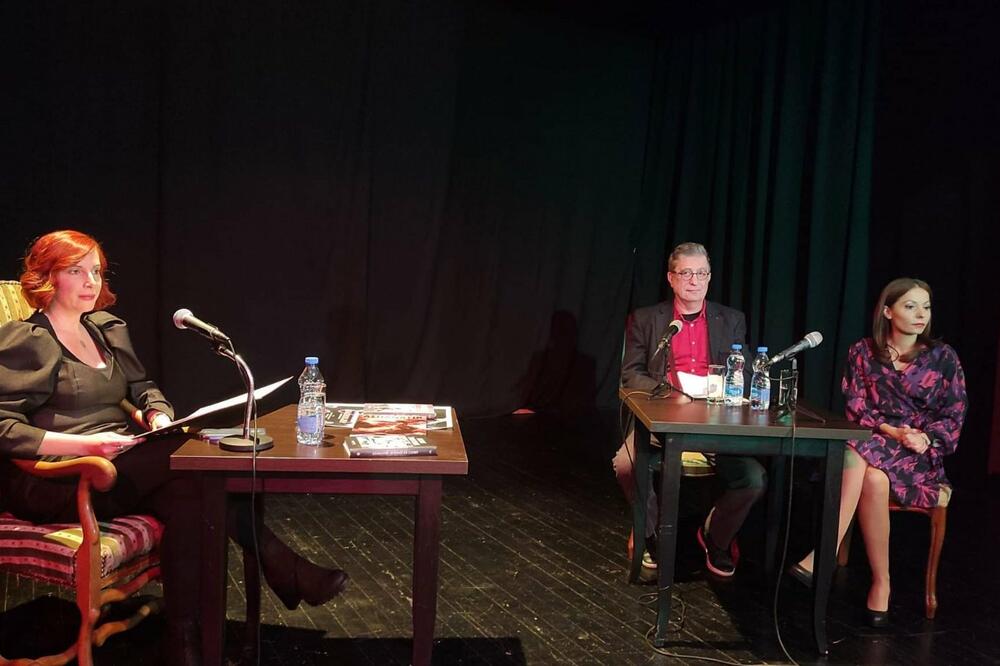 Sa prve tribine “Imaginarijum” u Nikšiću, Foto: Svetlana Mandić