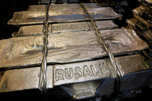 SAD uvode carinu od 200 odsto na uvoz ruskog aluminijuma