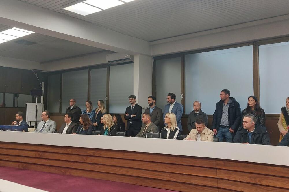 Sa predaje kandidature, Foto: Ljubica Milićević