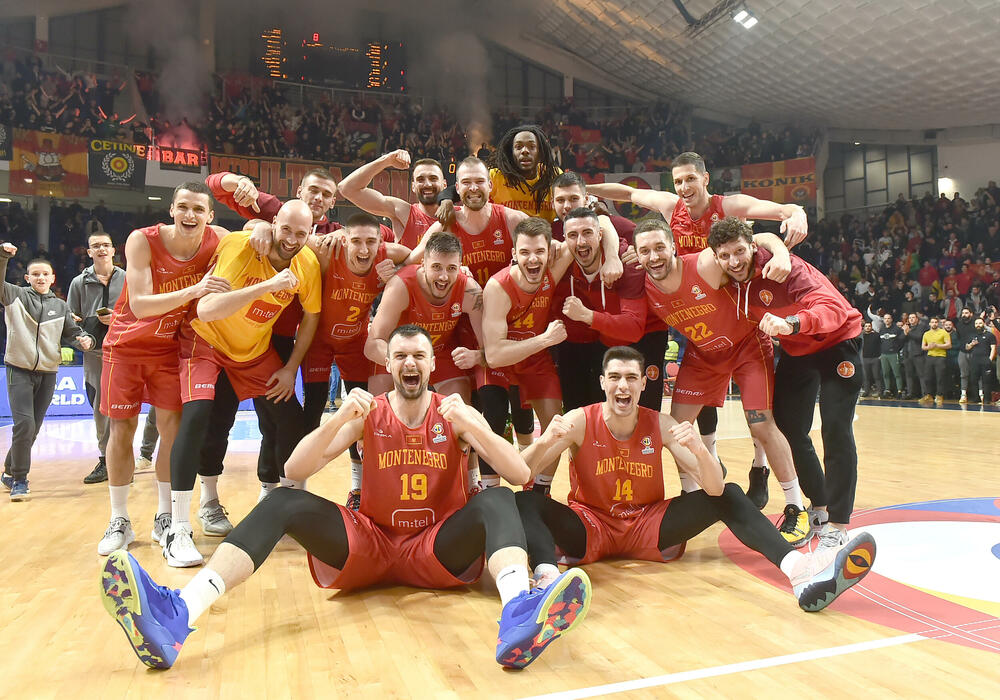 <p>"Crveni" opravdali ulogu favorita i drugi put u istoriji igraće na Mundobasketu</p>