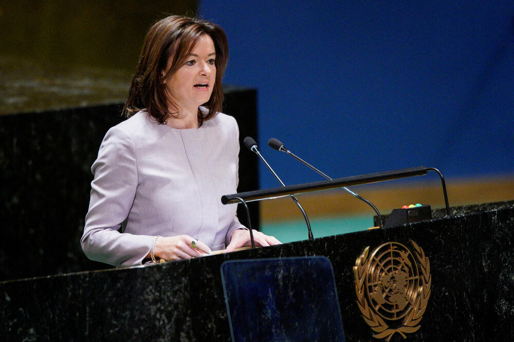 Fajon, Foto: Reuters