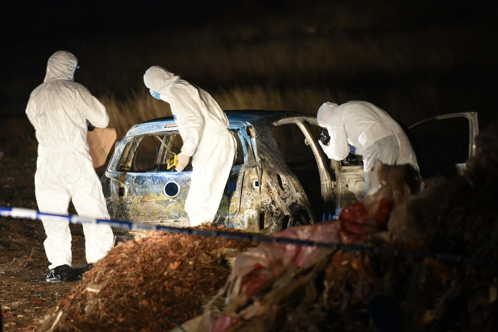 Vozilo korišćeno u zločinu, pa potom zapaljeno na Kakarickoj gori, Foto: SAVO PRELEVIC