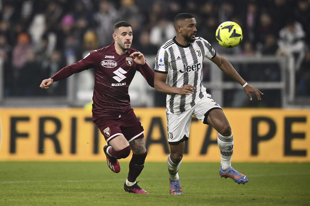 Obojica dala golove u gradskom derbiju: Antonio Sanabrija i Bremer, Foto: Fabio Ferrari/LaPresse via AP