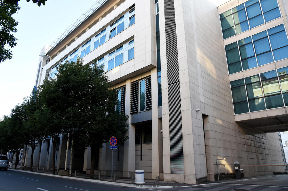 Pozvali se na praksu u zemljama Evropske unije: Sjedište Vlade, Foto: Luka Zeković