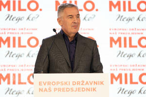 Đukanović: Vlast kvari ljude, ni predstavnici DPS-a nijesu...