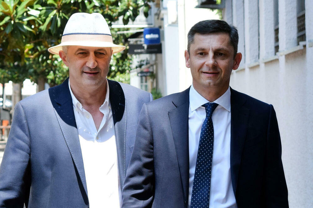Na početku tražili obeštećenje od šest miliona: Miodrag Ivanović i Oleg Obradović, Foto: Luka Zekovic