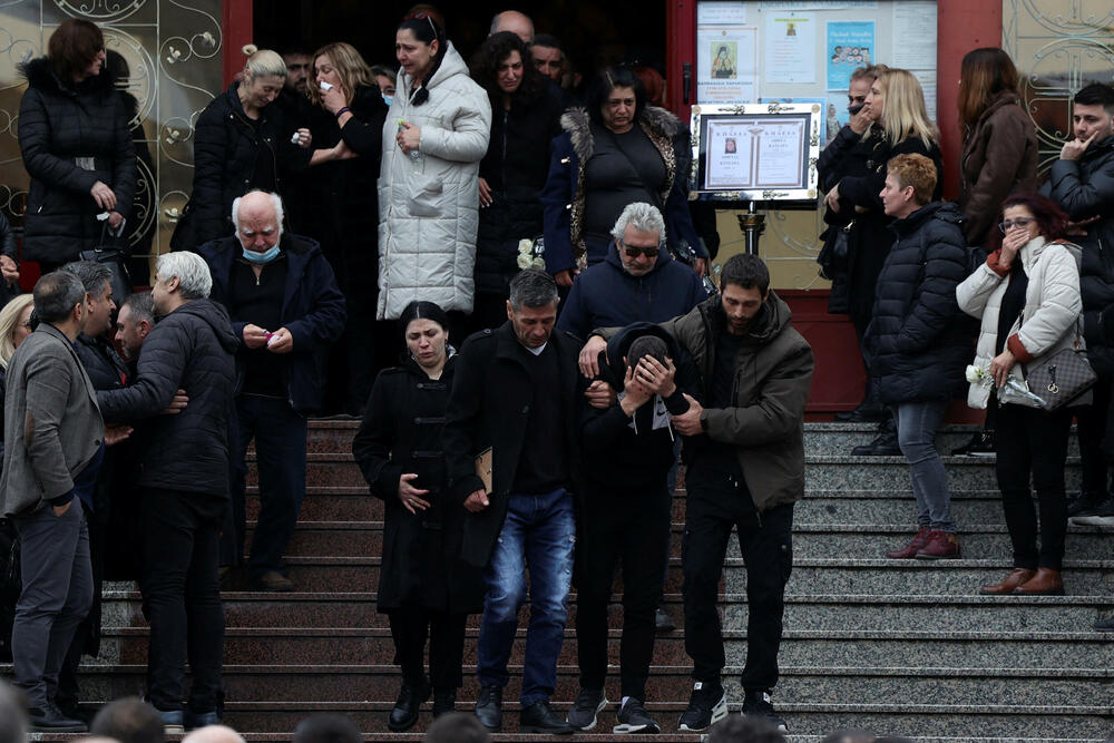 Prva žrtva tragedije, 34-godišnja žena, sahranjena je juče u gradu Katerini