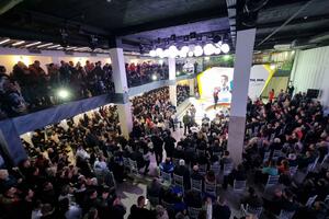 Bečić: Zajedno možemo izgraditi časnu i jaku Crnu Goru