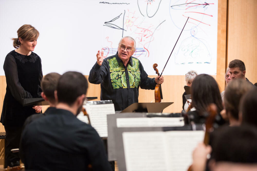 Miha Pogačnik u Muzičkom centru