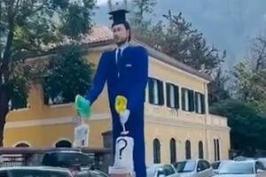 Abazović o paljenju karnevalske lutke: Spektakl u Kotoru