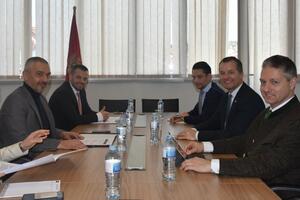 Dodatno osnažiti kapacitete na graničnim prelazima