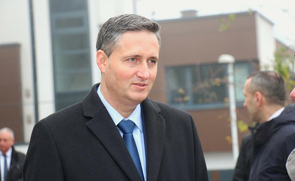 Denis Bećirović