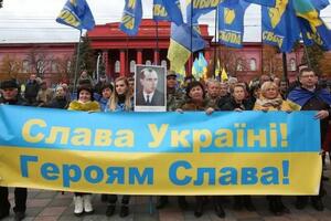 Kako je nastao slogan "Slava Ukrajini" i ko ga je koristio kroz...