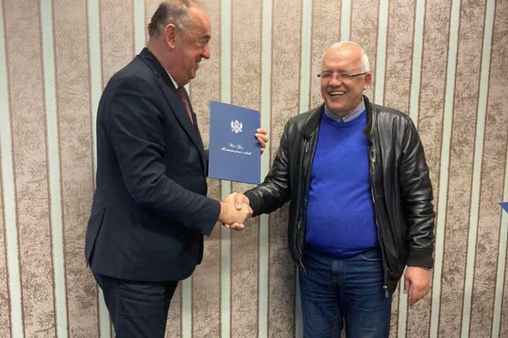 Lalošević i Perunović na konstitutivnom zasijedanju, Foto: GOV.ME