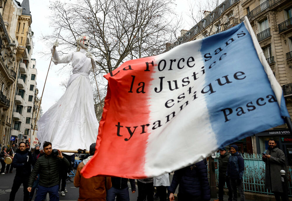 Sa protesta u Parizu