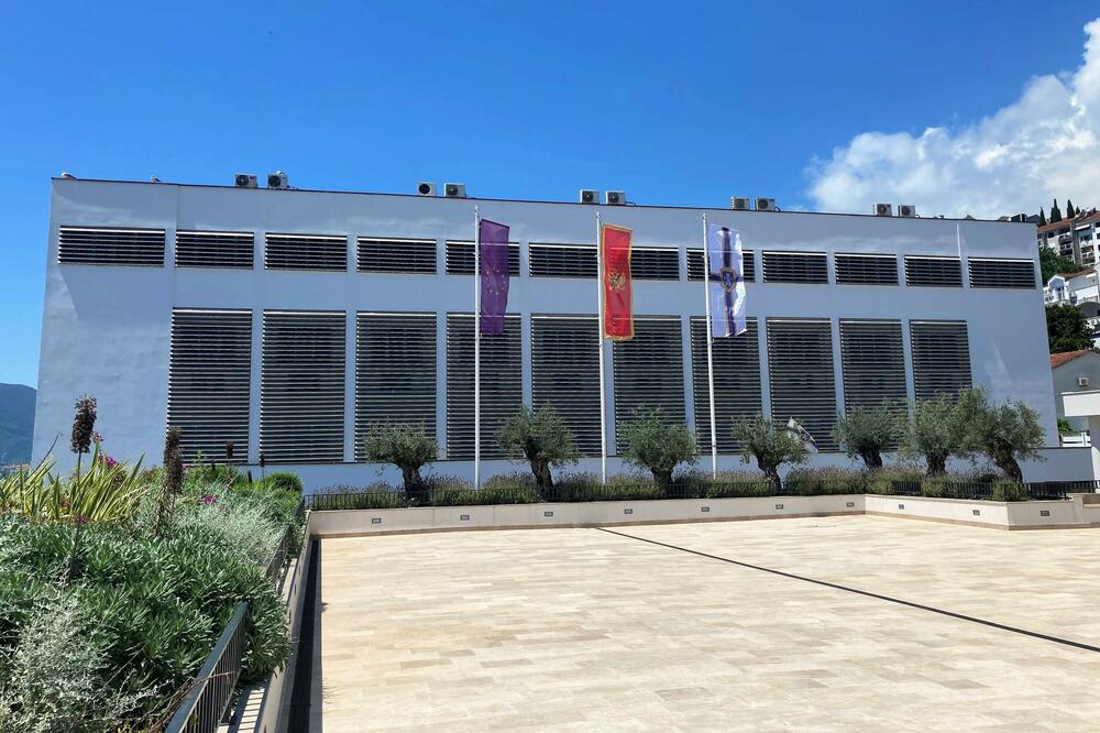 Zgrada Opštine, Foto: Opština Herceg Novi