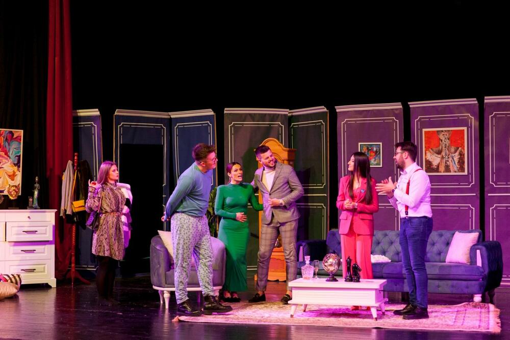 Iz predstave “Lopovi ne dolaze uvijek sa zlom namjerom, Foto: Privatna arhiva