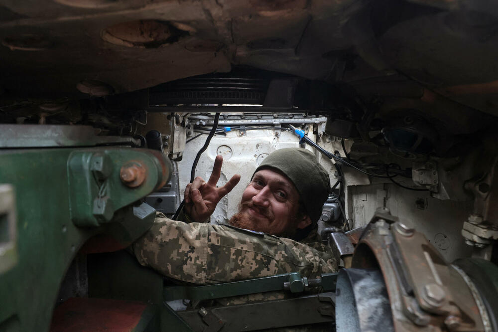 Ukrajinski vojnik u blizini Bahmuta, Foto: Reuters