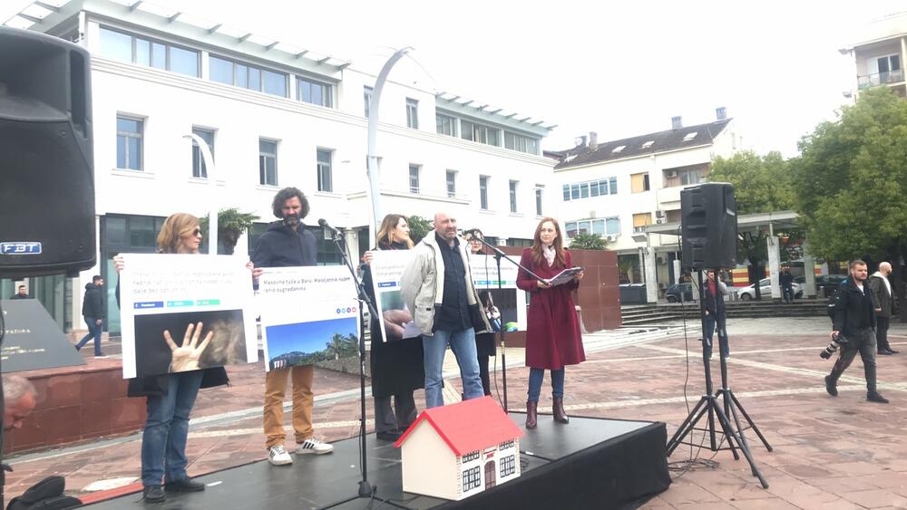 protest Udruženje Roditelji