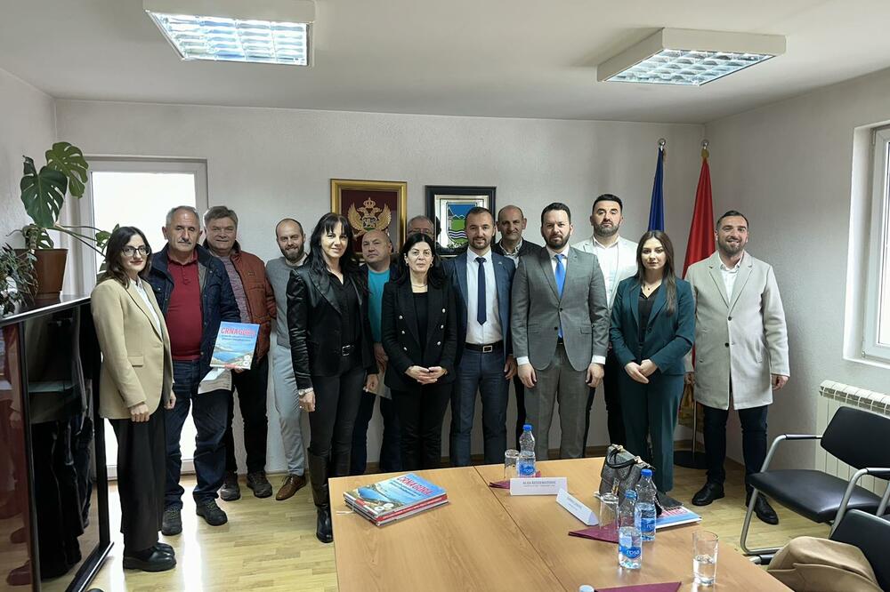 Sa sastanka predstavnika Agencije i opština Plav i Gusinje, Foto: Agencija za zaštitu životne sredine