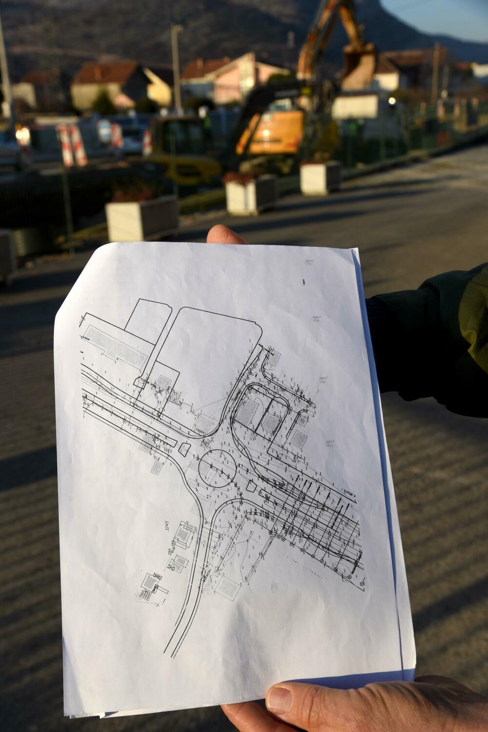 Kružni nacrtali, iako nije predviđen važećim planovima, kažu mještani