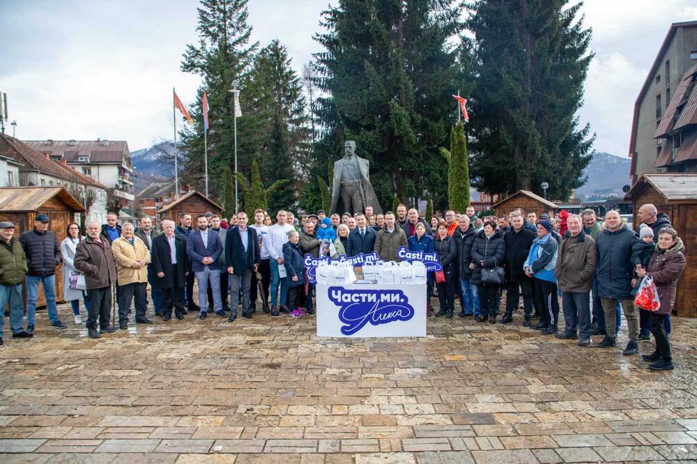Detalj sa skupa u Mojkovcu, Foto: Demokratska Crna Gora