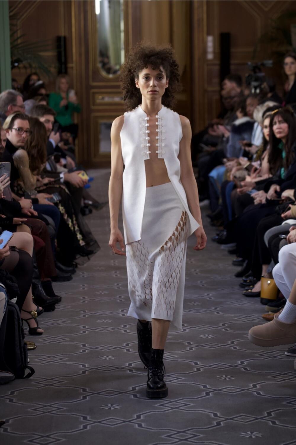 Model iz kolekcije 'Convergence'