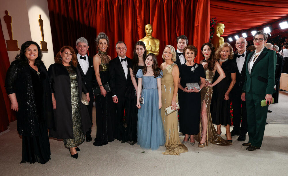 <p>Crveni tepih Oskara datira iz 1961. godine, kada je održana 33. dodjela Oskara u Santa Moniki. Večeras je promijenio boju</p>