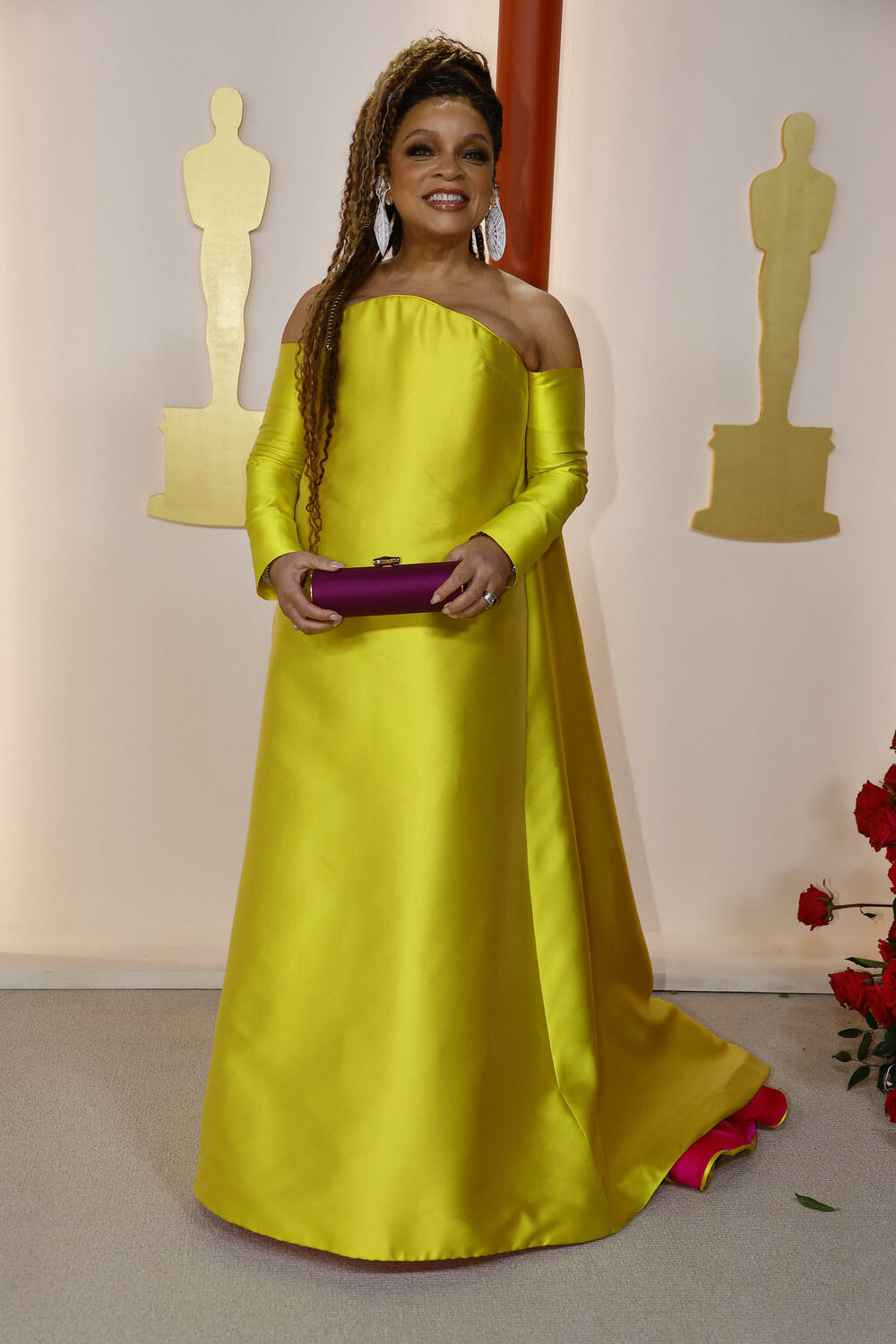 <p>Crveni tepih Oskara datira iz 1961. godine, kada je održana 33. dodjela Oskara u Santa Moniki. Večeras je promijenio boju</p>