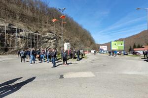 Hladnjačari blokirali otkup maline za 2023: Maline nemamo gdje da...