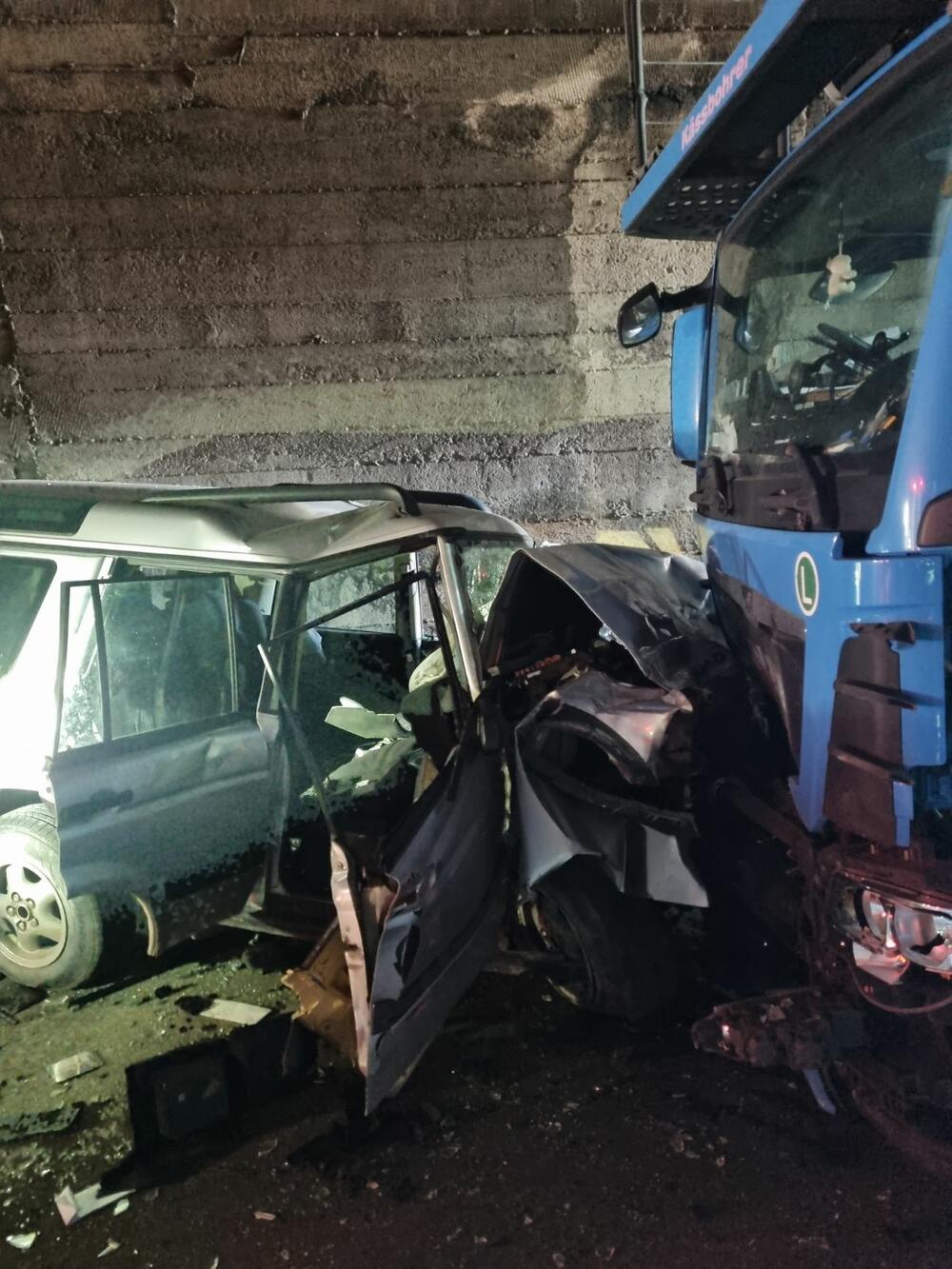 <p>Saobraćaj je bio u prekidu</p>