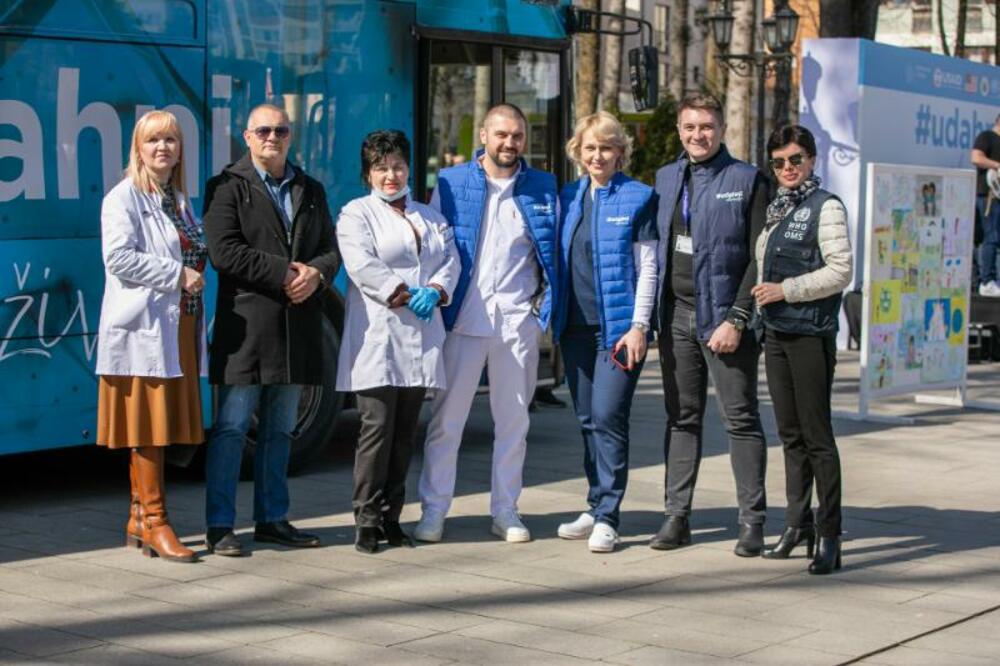 Karavan zdravlja i vakcinacije