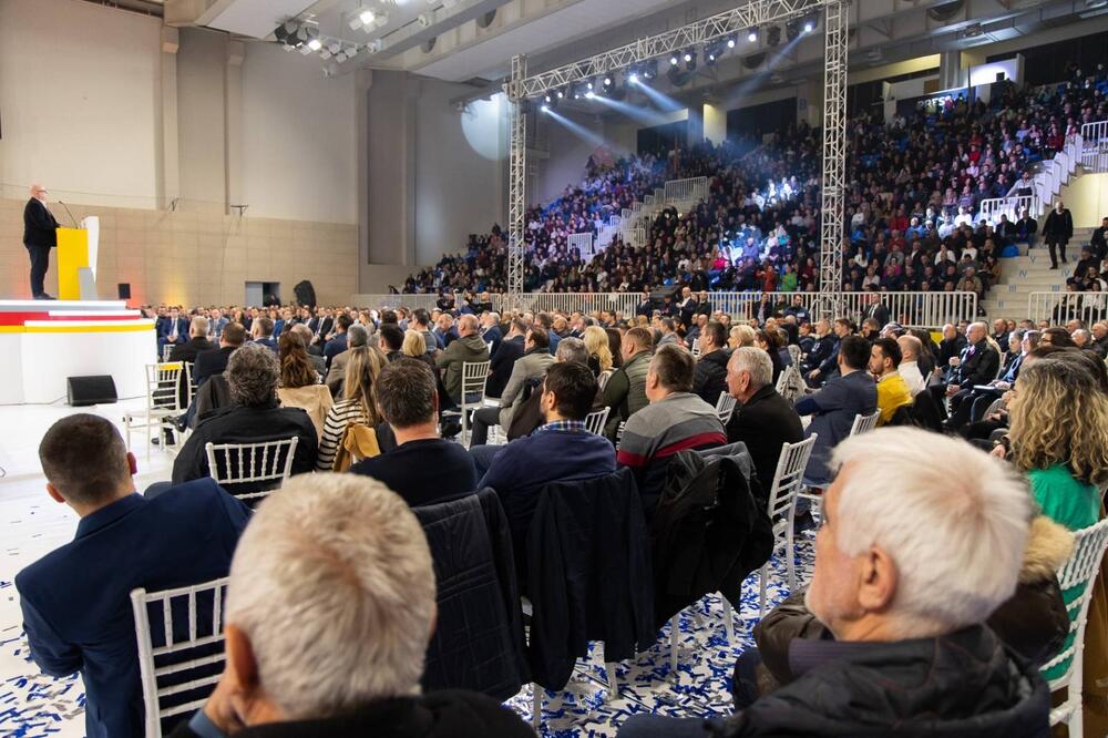 Demokratska Crna Gora