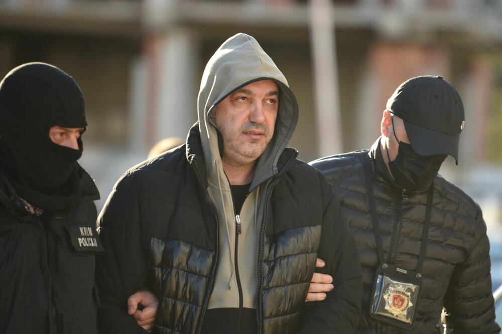 Policajca spojio sa kapetanom broda: Mileta Ojdanić, Foto: Boris Pejović