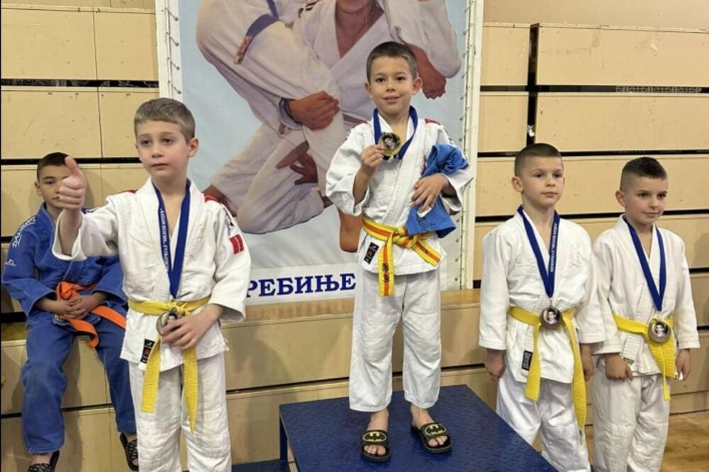 Uvijek osvaja nagrade: Maksim Jelušić na tronu, Foto: Privatna arhiva