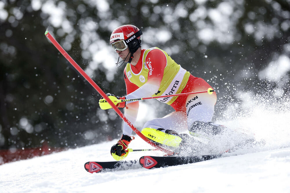 Cenhojzern slavio na spuštanju zacvjese sezone Svjetskog kupa, Foto: REUTERS